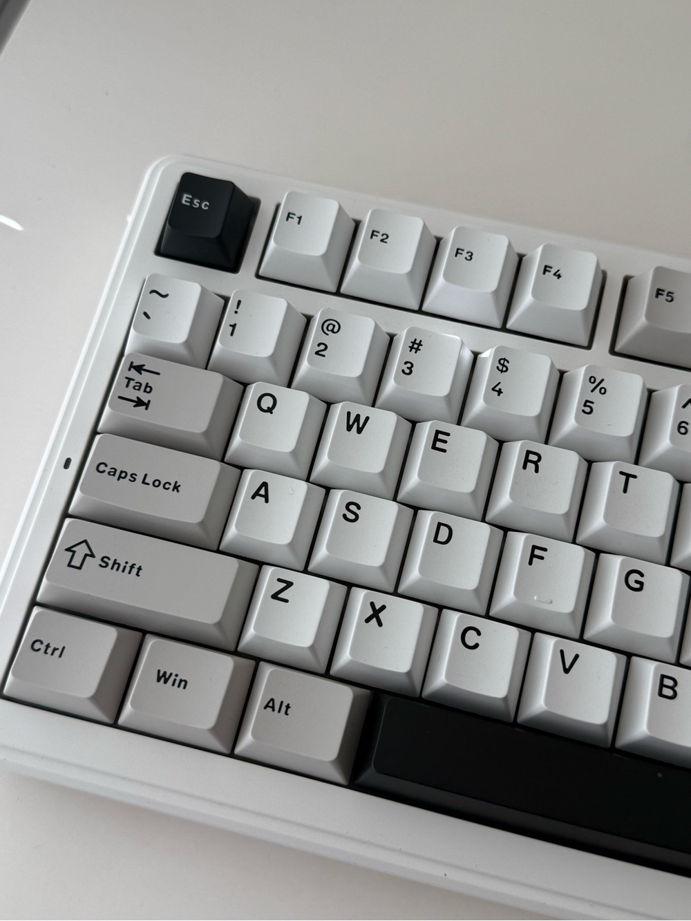 AULA F99 Wireless Mechanical Keyboard, Tri-mode, Custom Keyboard, RGB, Gaming
